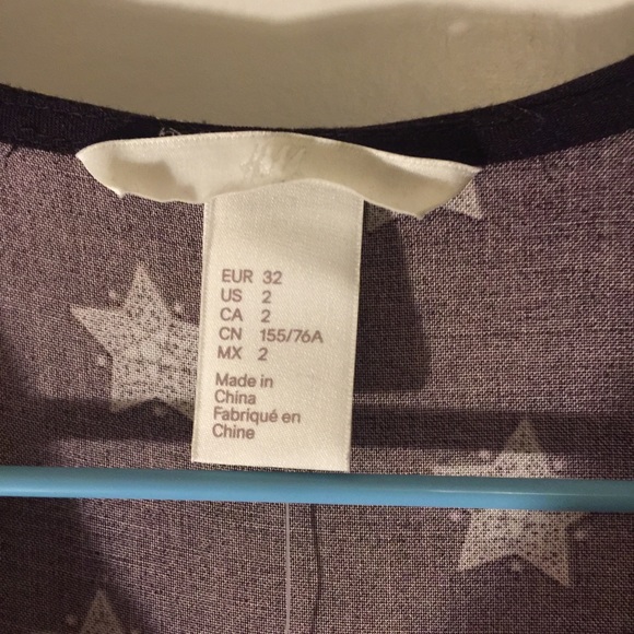 H&M Dress With Stars - Picture 3 of 5